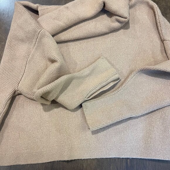 Zara Turtleneck Sweater Women's Size Large Faux Pearl Buttons Ribbed Knit Brown - Picture 13 of 16